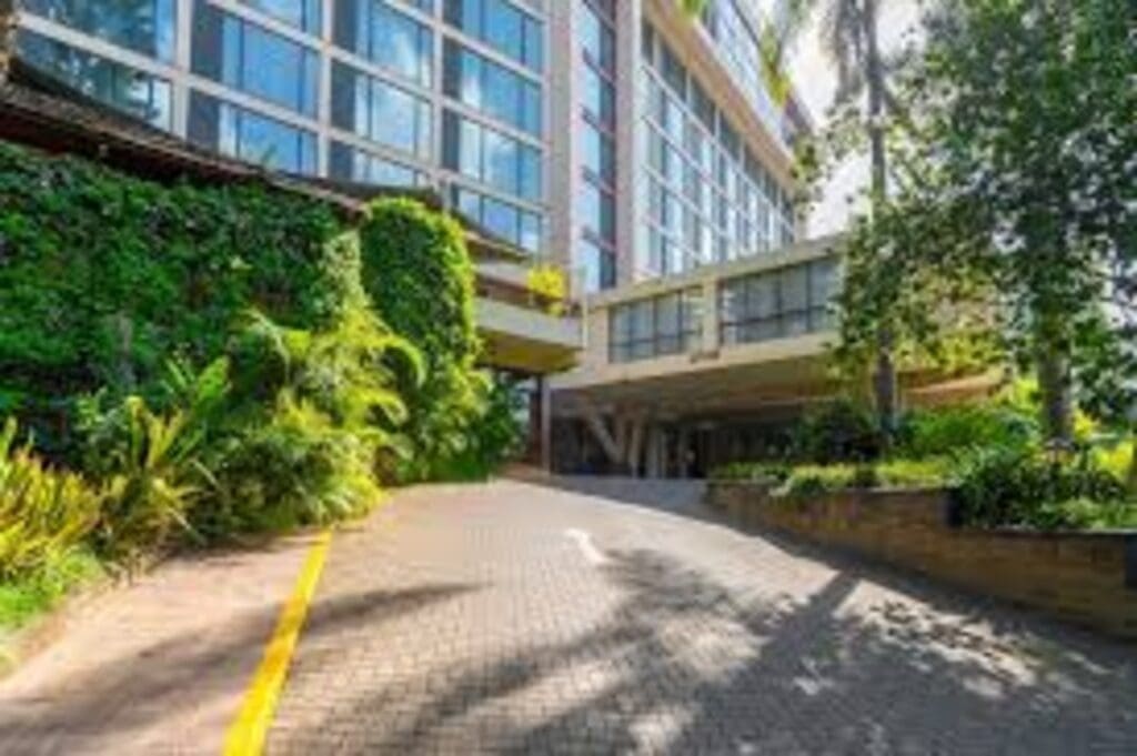 sarova3