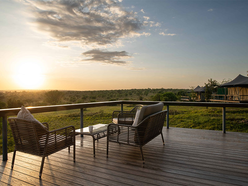 Mara-mara-tented-lodge-outside-varandah